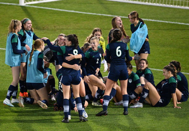 片刻的自由 片刻的自由